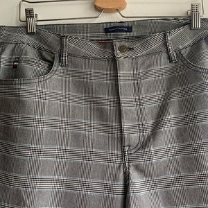 Tommy Hilfiger Size 14 Plaid Legging Dress Pants